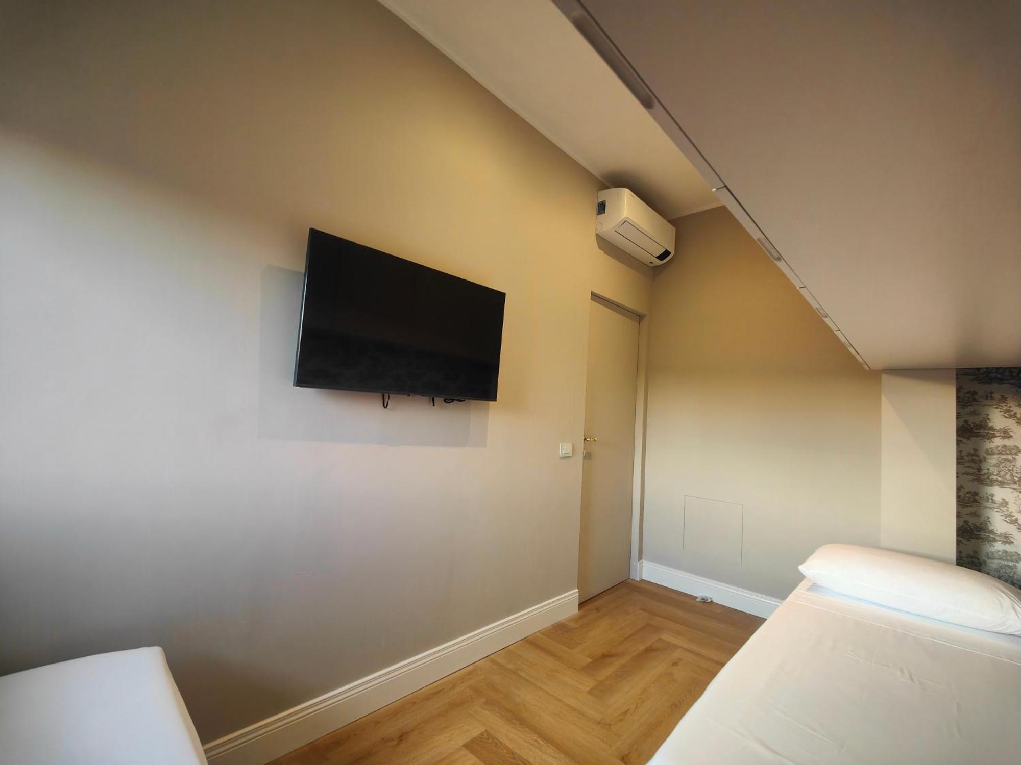 Ottoboni 2A Luxury Penthouse Apartment Milan Exterior photo